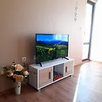 Апартаменты лидия *